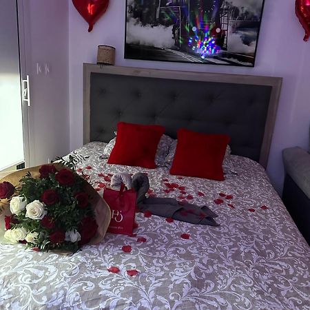 Love Room Nantais Nantes Bagian luar foto