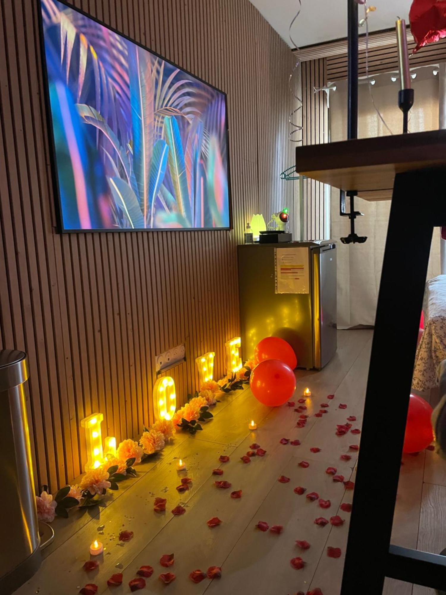 Love Room Nantais Nantes Bagian luar foto
