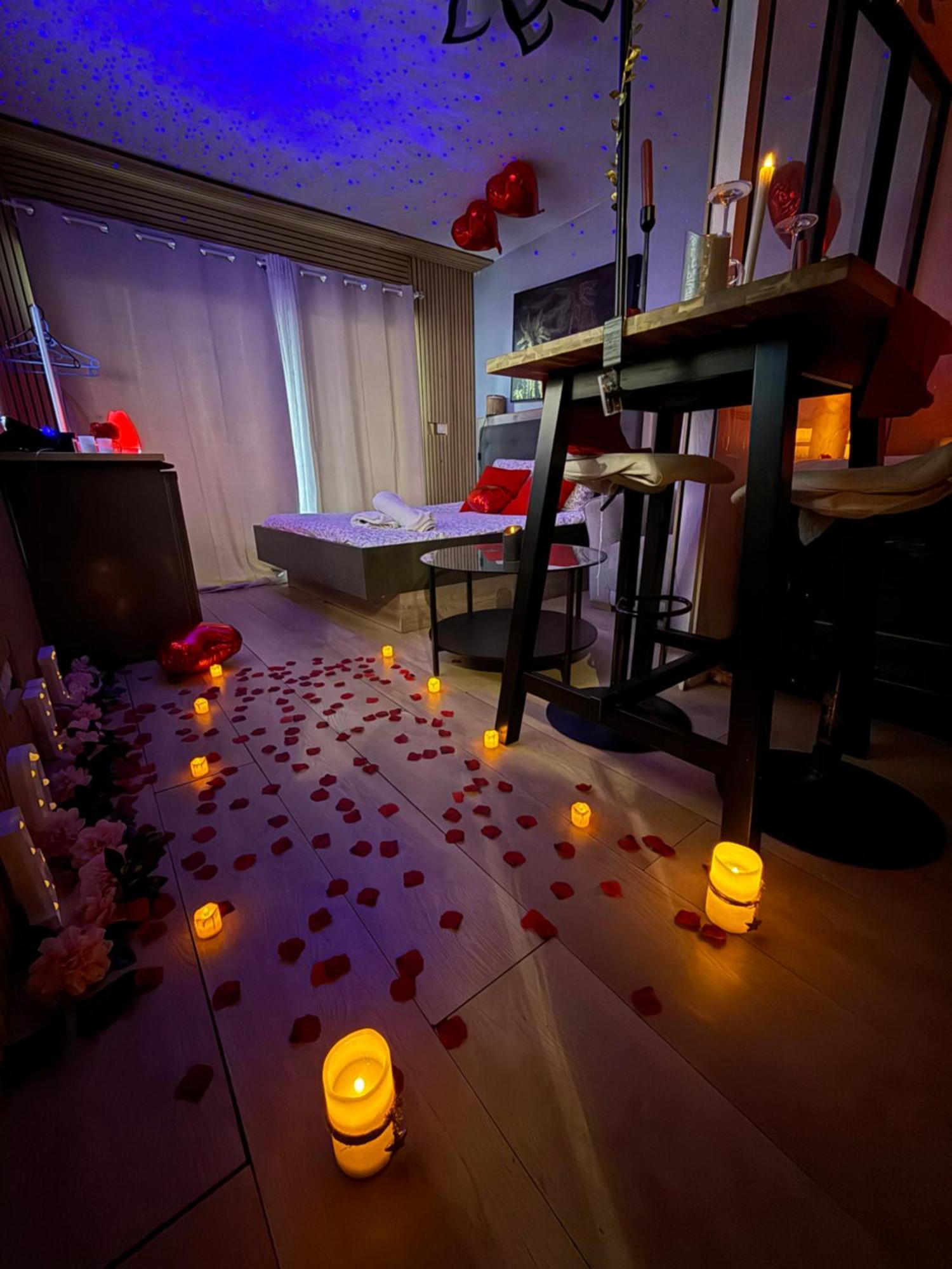 Love Room Nantais Nantes Bagian luar foto