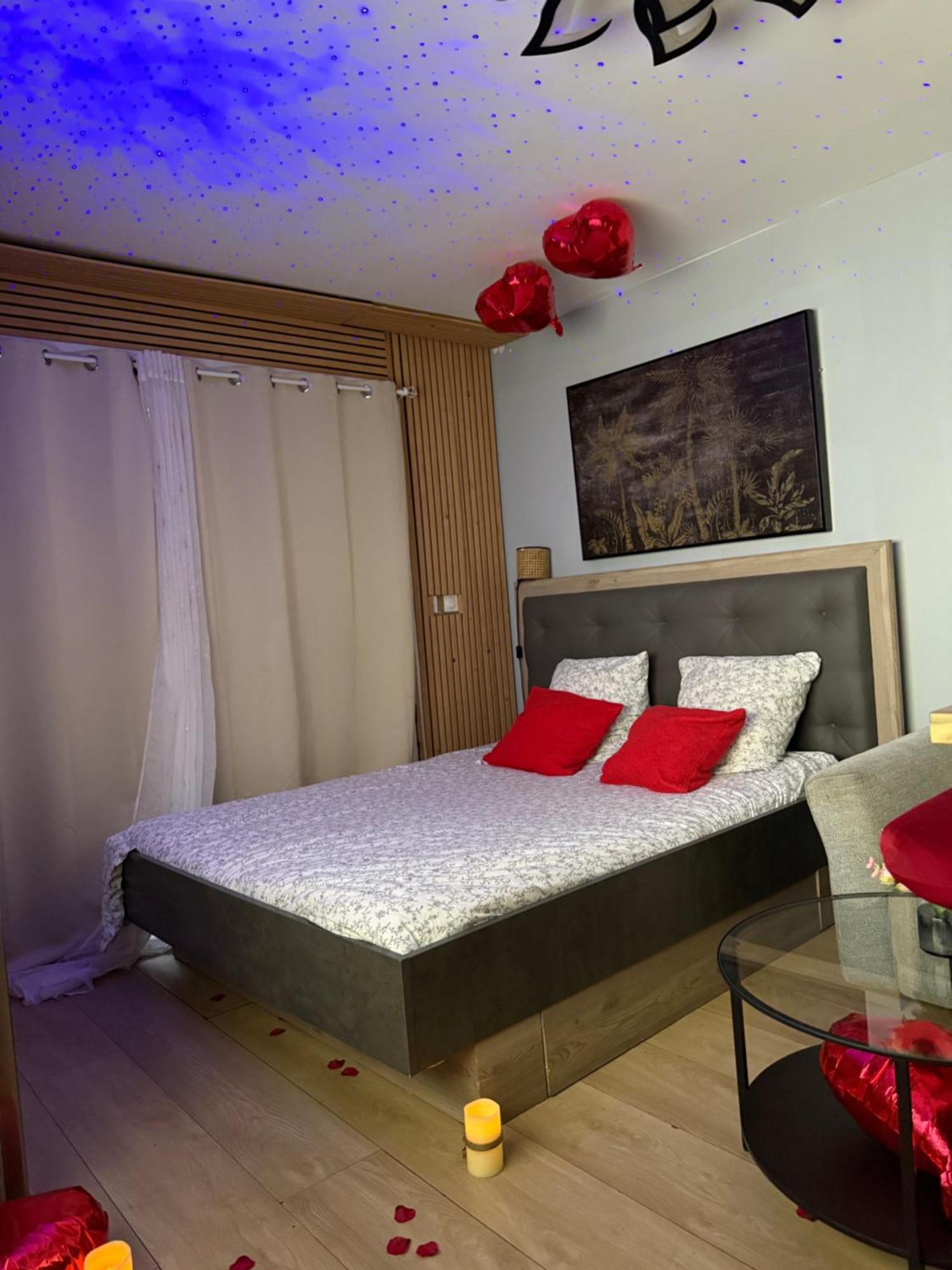 Love Room Nantais Nantes Bagian luar foto